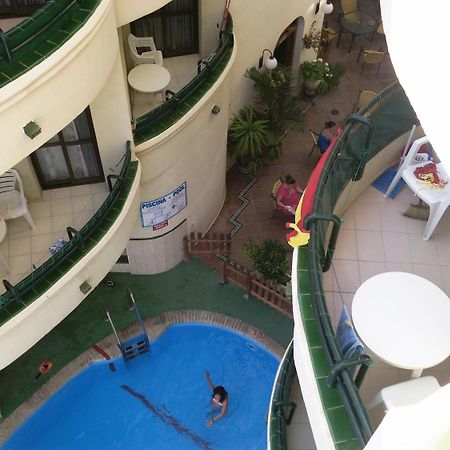 Apartamentos Mediterraneo Нерха Экстерьер фото
